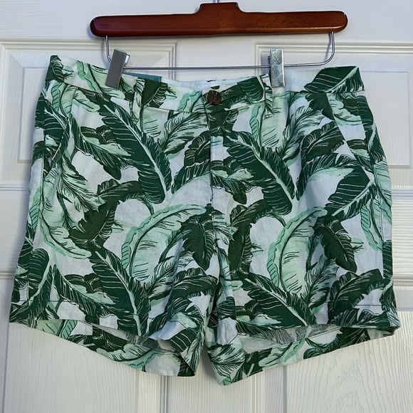 Old Navy linen blend tropical shorts size 6 NWT - Picture 1 of 2